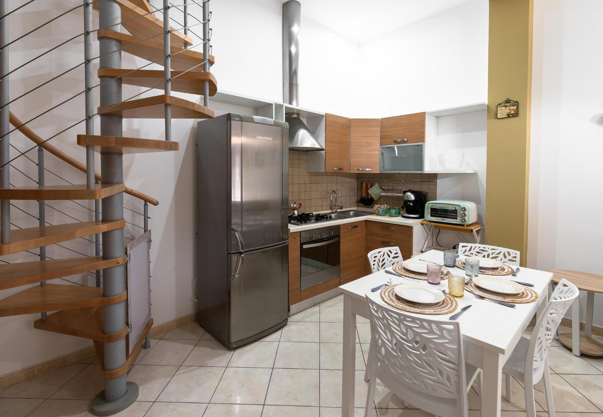 Casa Vacanze Ines Latiano エクステリア 写真
